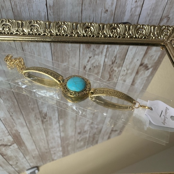 𝅺NIB Faux Turquoise Bracelet - Picture 2 of 3
